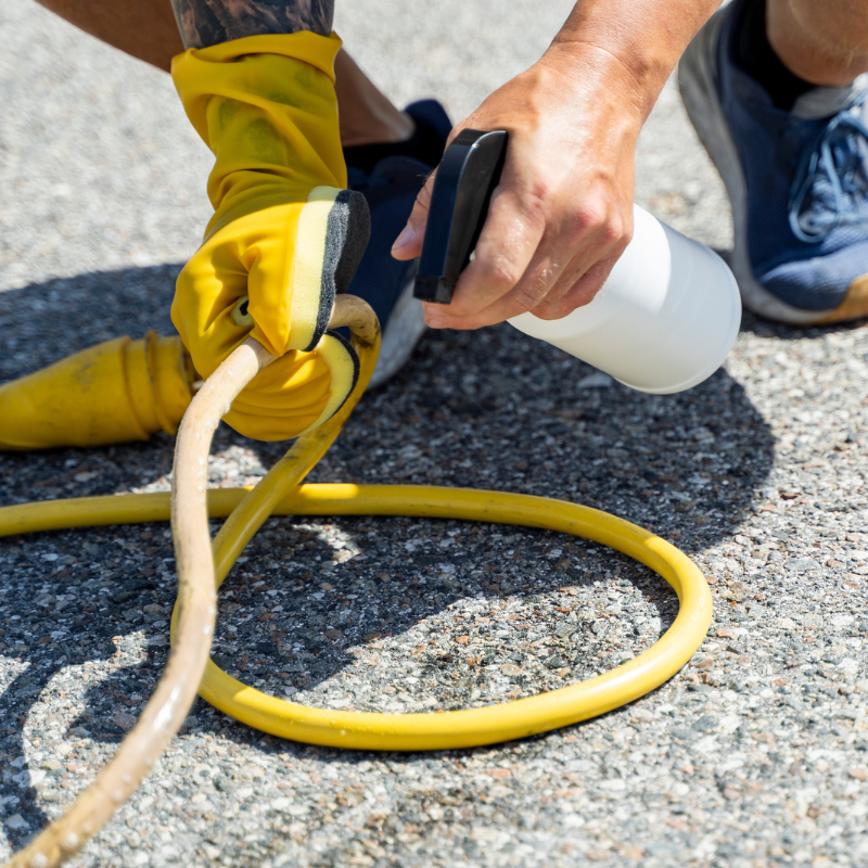 Shore Power Cord & Rub Rail Cleaner 32oz